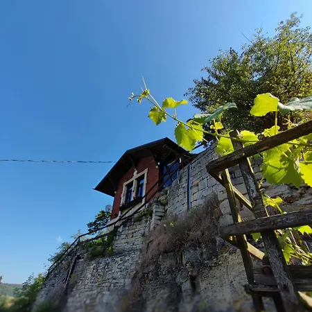 Weinberghaus - Wohnen Im Weinberg In Der Toskana Des Nordens *