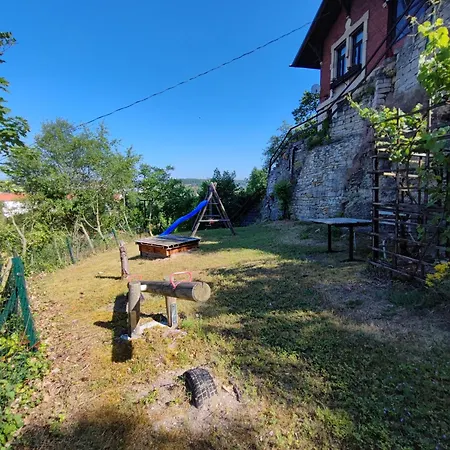 Vakantiehuis Weinberghaus - Wohnen Im Weinberg In Der Toskana Des Nordens